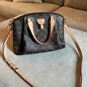 Louis Vuitton Rivoli PM
